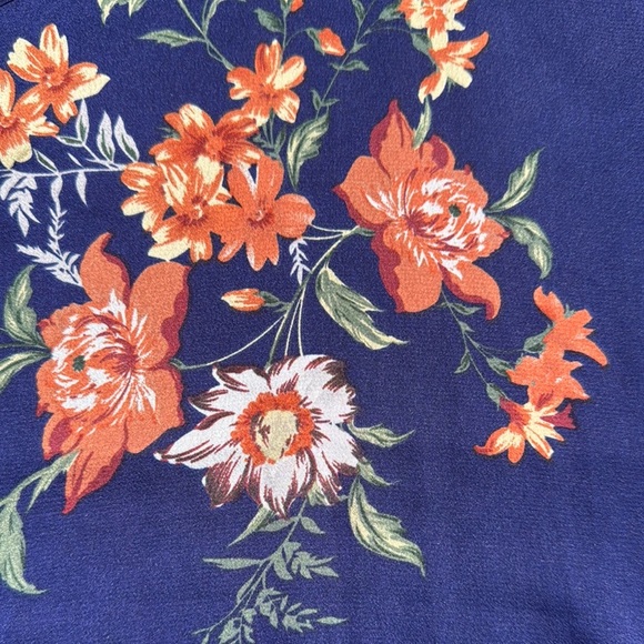 SHEIN Asymmetrical Halter Top Size 12(OXL) - Picture 6 of 7